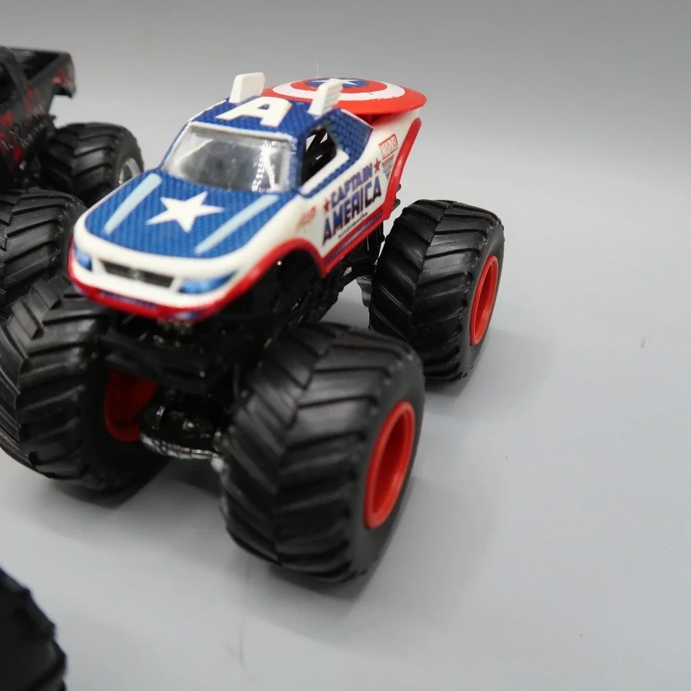 Hot‎ Wheels Monster Jam Truck Marvel Captain America Nightmare Star Stripes lot